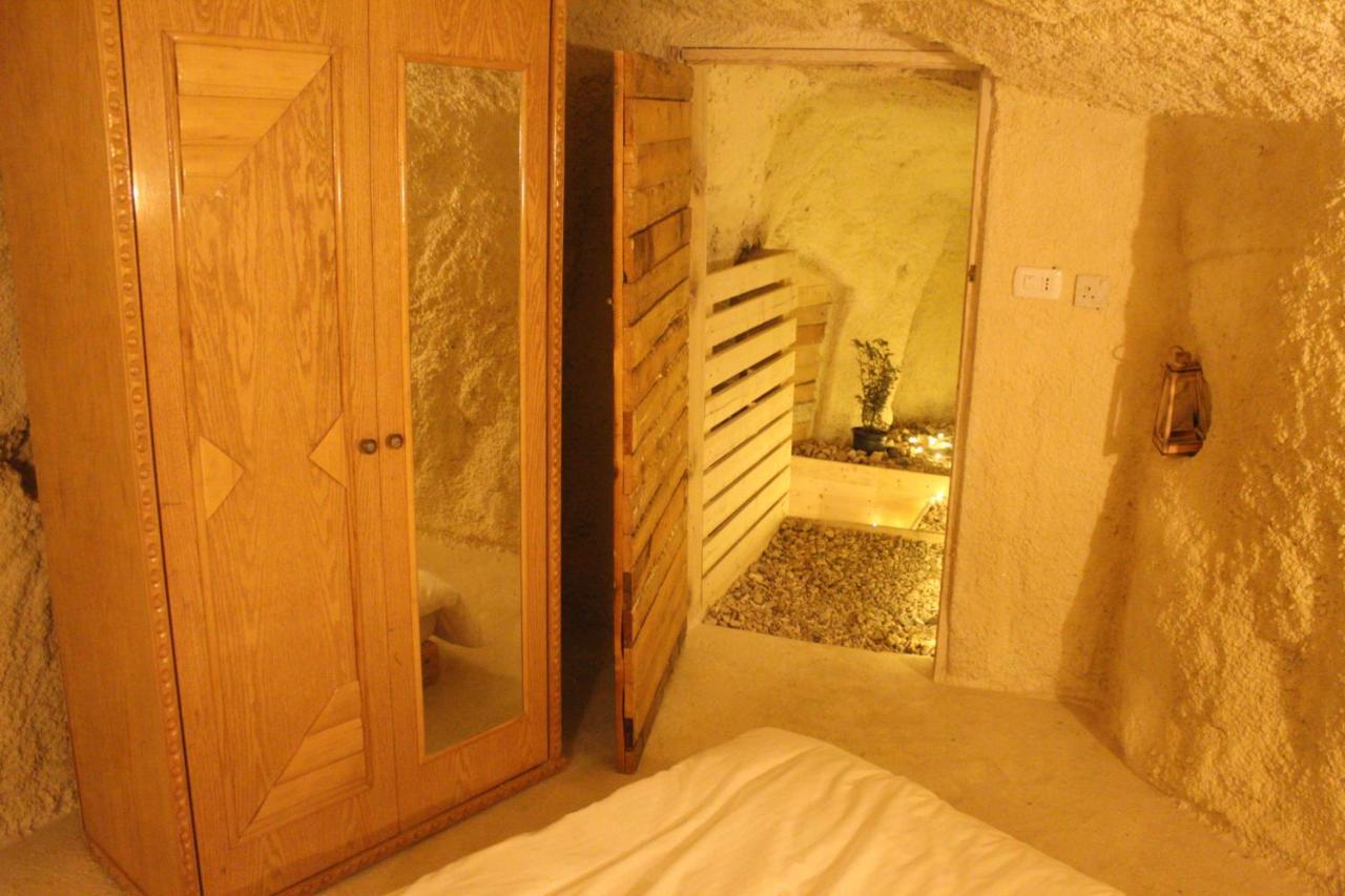 7 Caves Hotel Al Jayah Екстер'єр фото